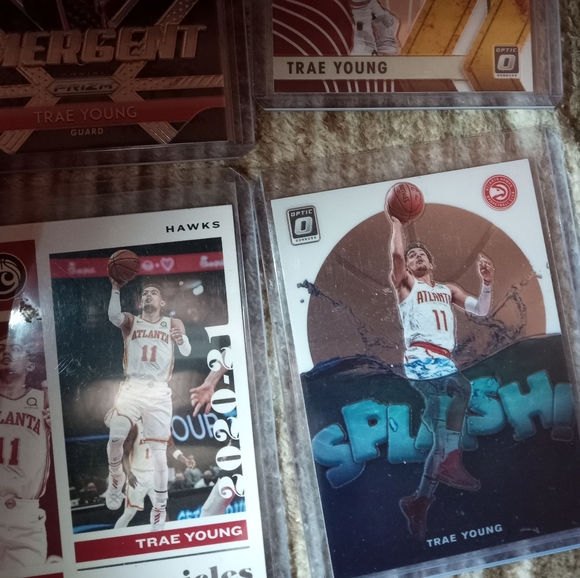 Trae Young 4+1 card lot - Picture 8 of 16